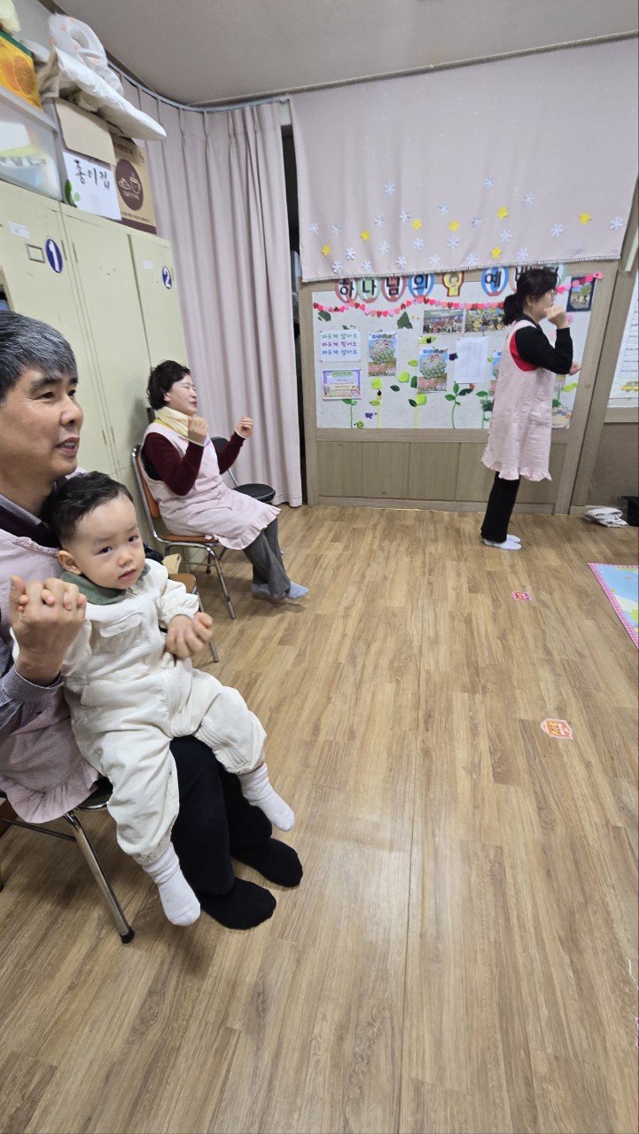 대구서부교회 영아부-전체 사진-67284903359.jpg