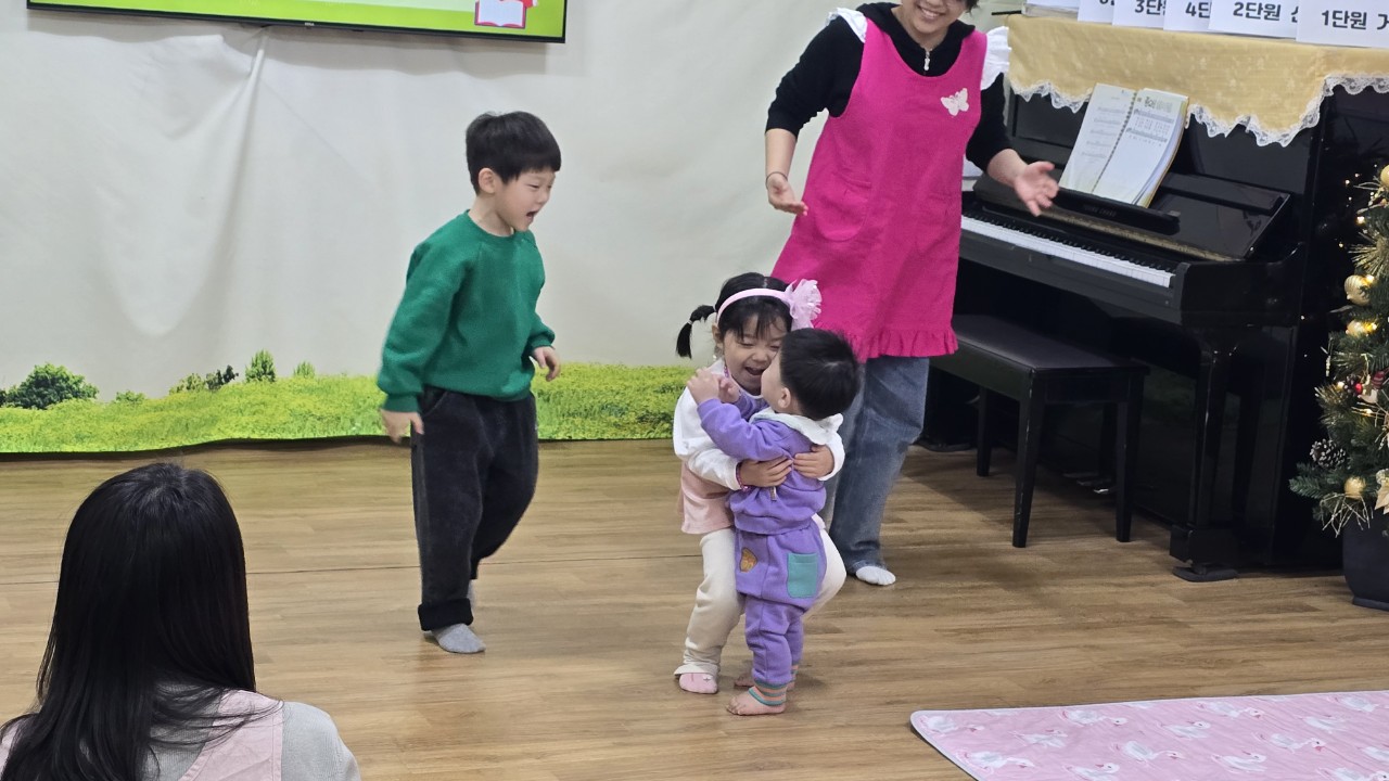 대구서부교회 영아부-전체 사진-65920003307.jpg