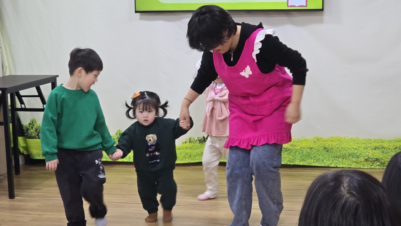 대구서부교회 영아부-전체 사진-65920003298.jpg