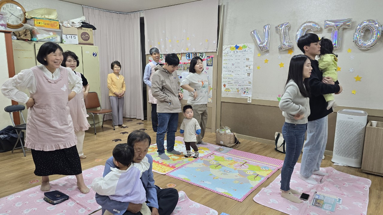 대구서부교회 영아부-전체 사진-68853456212.jpg